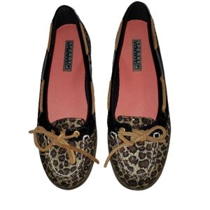 Sperry Top-Sider black leopard print boat shoe